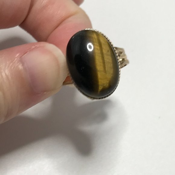 Tigereye Sizeable Silver Ring - Picture 5 of 8